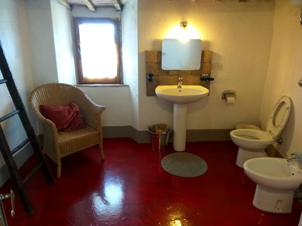 Agriturismo Le Roghete 아쿠아펜덴테 외부 사진